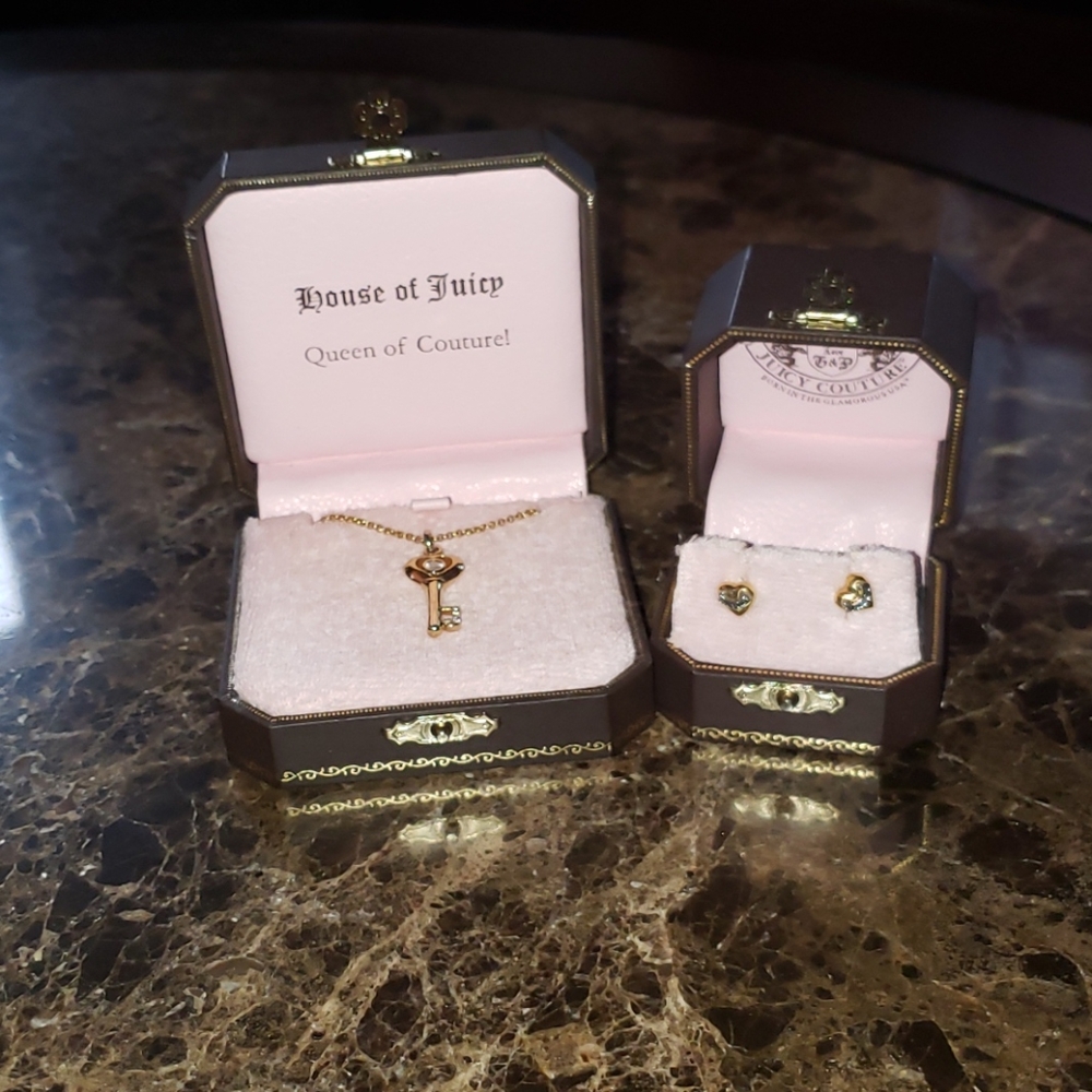 Juicy Couture Necklace and Earring Set
